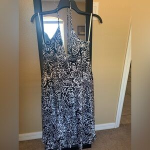 Alyn Paige Black and White Halter Floral Dress New without Tags